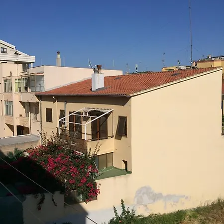 Гостевой дом In The World Альгеро